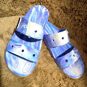 CROCS SANDALS UNISEX MENS-10 WOMENS-12 MARBLED BLUES